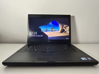 DELL Laptop Windows 10 PERFECT Condition 