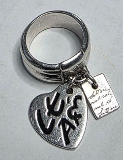 STERLING SILVER 925 Designer Signed THAILAND 2 Charm Heart Scroll Ring Size #6 WEIGHT 12.5 grams