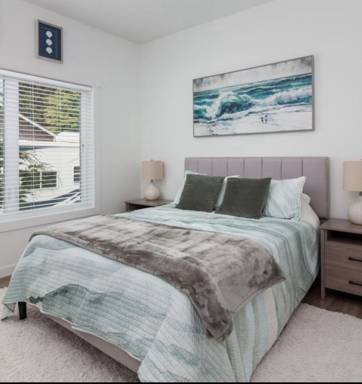 Queen Platform Bed With Mattress