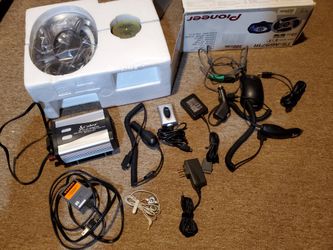 Good used conditionElectronics Lot Car speakers nokia phone chargers cables power adapter all for 30$