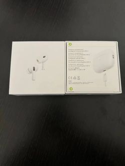 Apple AirPods Pro Wireless Bluetooth In-Ear Earbuds White with Charging Case