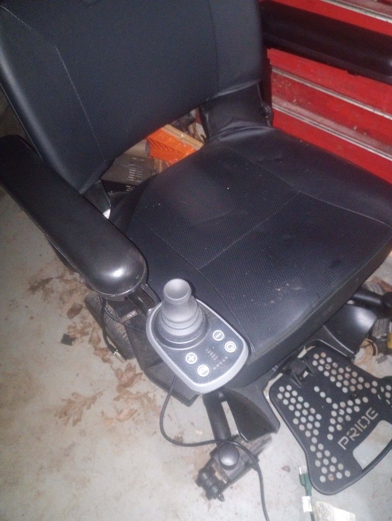 Pride Go Go Electric Wheelchair 
