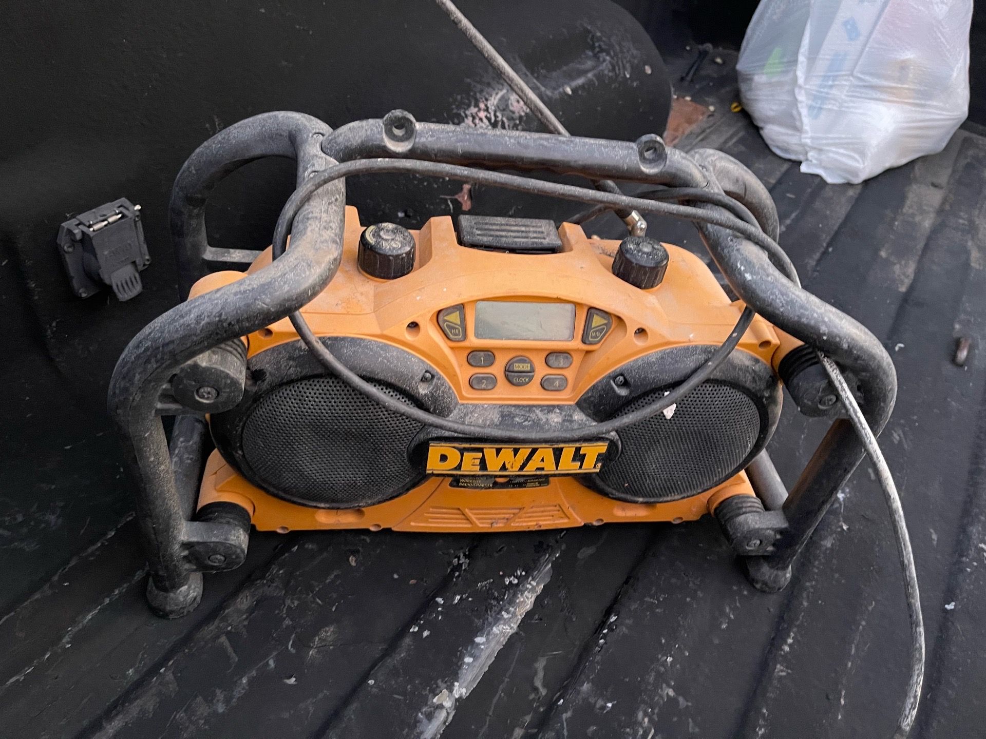 Bosh de Walt radio skill sow vacuum