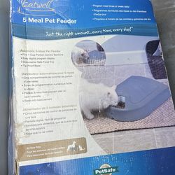 5 meal pet feeder