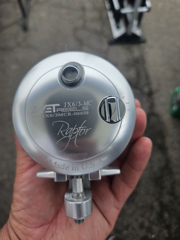 Avet Fishing Reel 