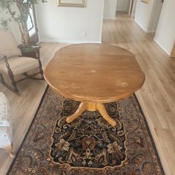 Oval Table with removable leaf