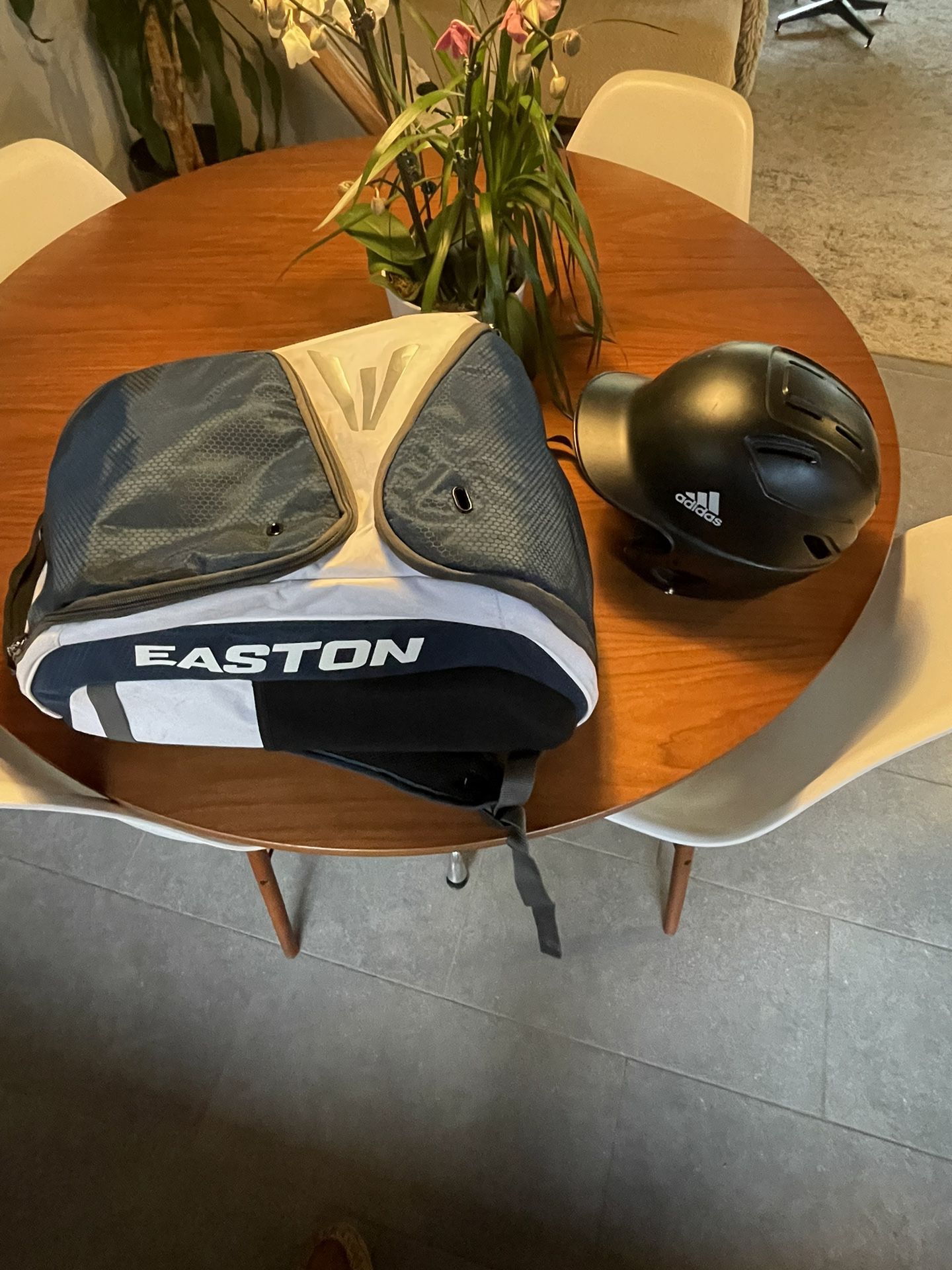 Kids Easton Dual Bat Baseball Bag And Adidas Helmet Size Small. 