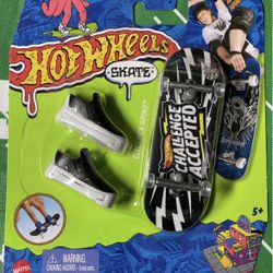 Hot Wheels Skate Fingerboards Competition Series #5 Electrick Grind -T-Hunt