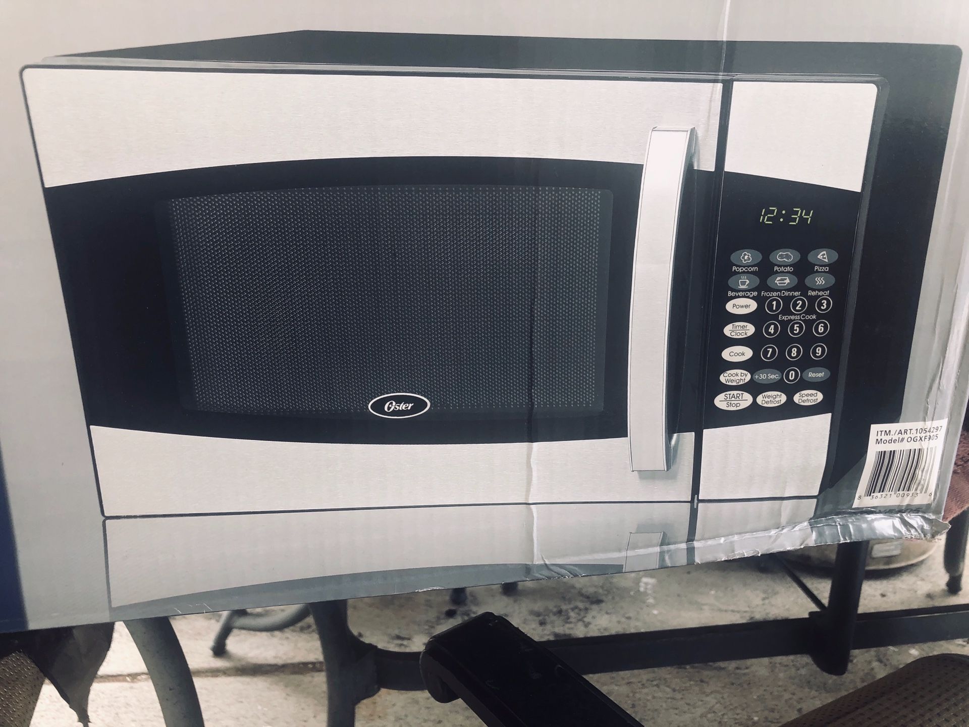 Oster Microwave