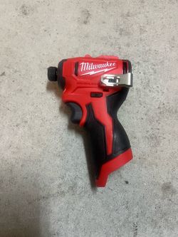 New Milwaukee M12 12V Lithium-Ion Subcompact Brushless Cordless 1/4 in. Hex Impact Driver (Battery Not Included)