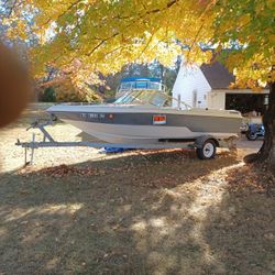 19.6 Sea Spirit  Bow Rider