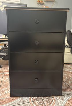 Black 4 Drawer Chest 