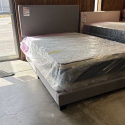 Full-size headboard, footboard and rails 199 queen size headboard, footboard and rails 199 king size headboard, footboard and rails 299
