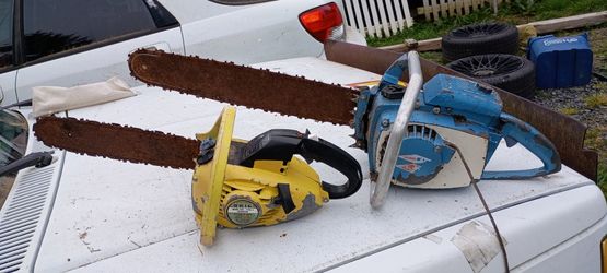 Old Chainsaws