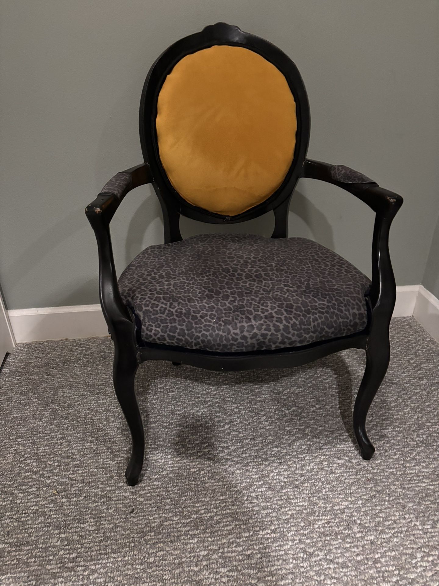 Black & Gold Chair see all pics and cushion could use new foam