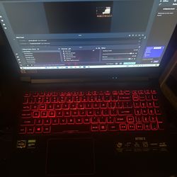 STREAMING GEAR PLUS GAMING LAPTOP
