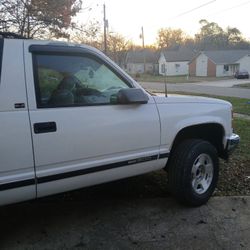 1999 GMC Yukon Sport 