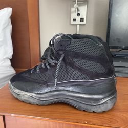Black Yeezy Boots Size 11