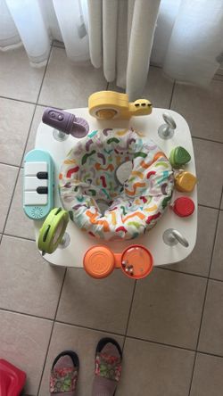Fisher price stand & play