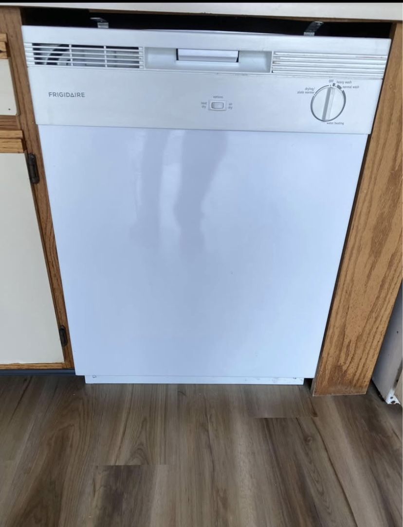 Frigidaire Dishwasher