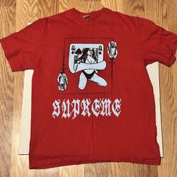 Supreme Queen Tee