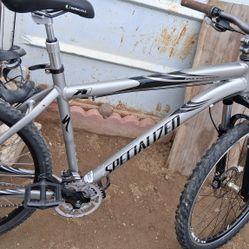 Specialized Bike Rockhopper