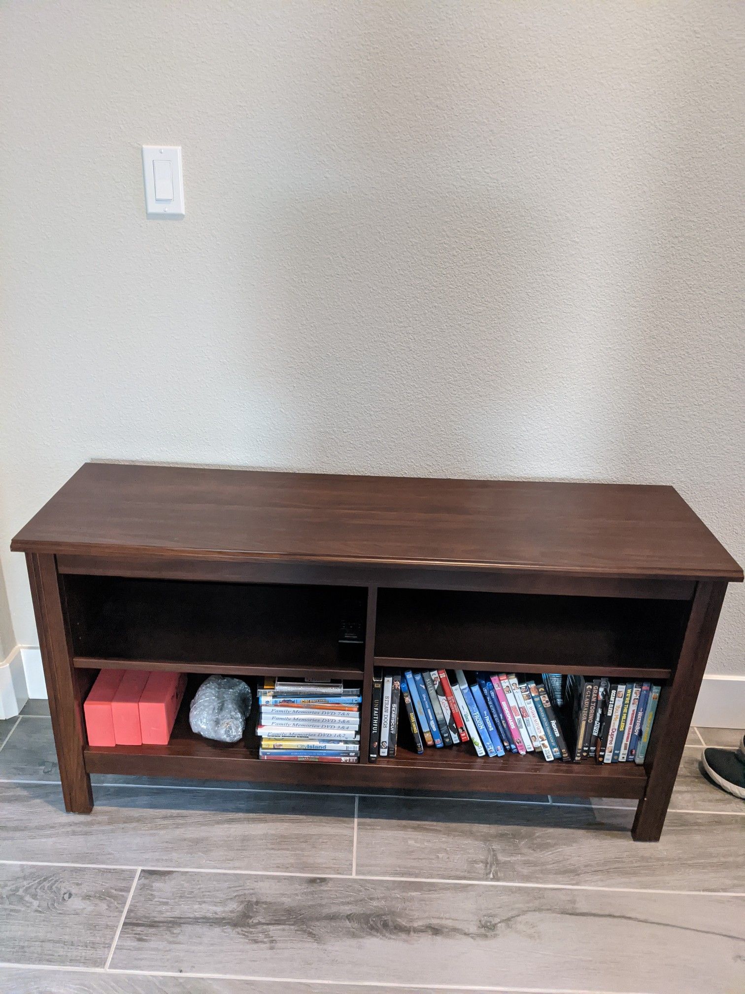 TV cabinet