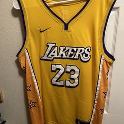 Lakers LeBron  James Jersey 