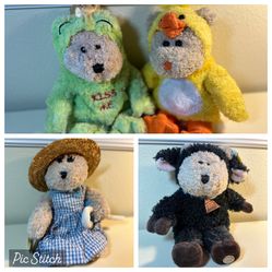 Starbucks Bearista Bears (lot Of 4)
