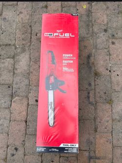 M18 chainsaw