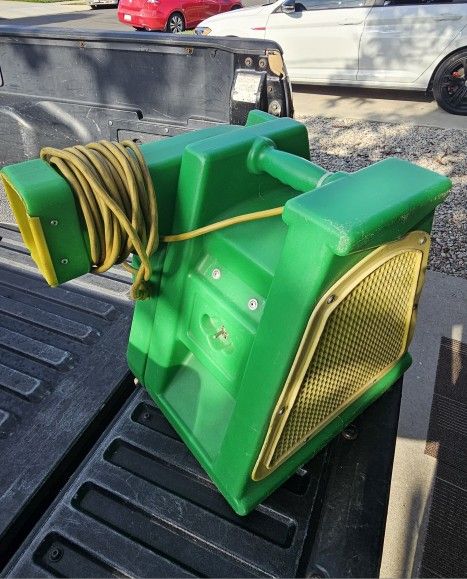 Bouncer Blower