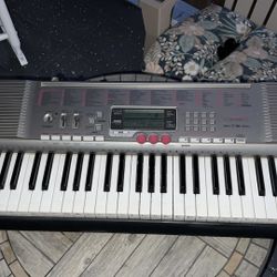 Casio Keyboard 