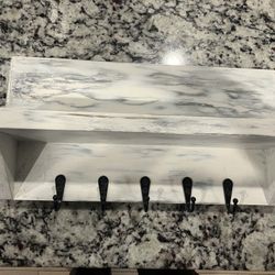 Antique-Style White & Gray Wall-Mounted Key Holder