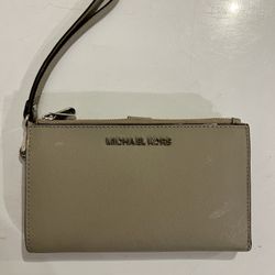 michael kors wallet