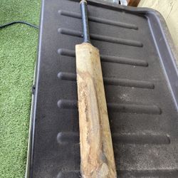 Cricket Paddle Old school