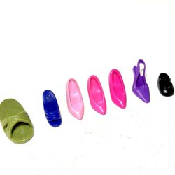 Bundle of Single Vintage Barbie, Ken & Kelly Shoes
