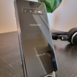 Samsung Galaxy S10 128GB AT&T Cricket H2O AirVoice StraightTalk Go Phone ATT Red Pocket 