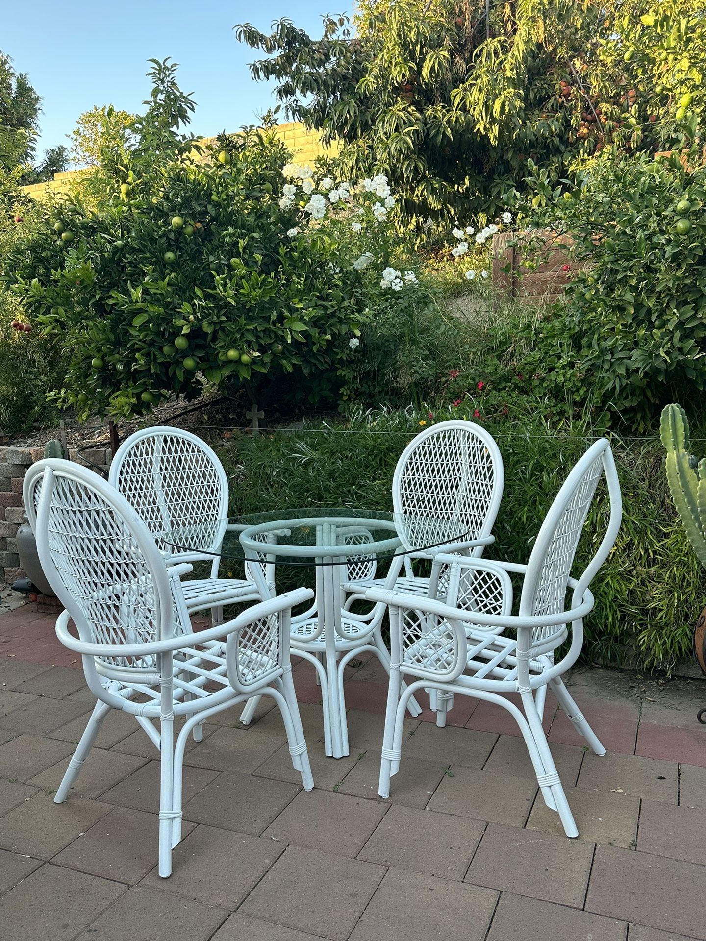 Bamboo Outdoor Patio Furniture Table Set! Local Delivery Available For Extra Fee. 