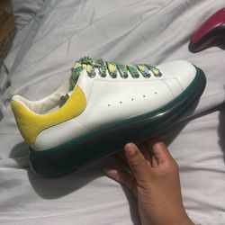 alexander mcqueen size 8