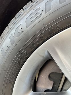 Dodge Stock Rims And Tire 