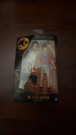 Jurassic Park Dr. Ellie Sattler Collection Figure