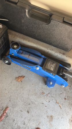 Power Torque 2-Ton Hydraulic Floor Jack – Works Good