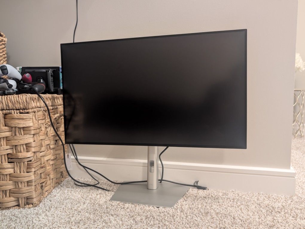 Dell U3223QE 31.5" 4K UHD (3840 x 2160) 60Hz LED Monitor