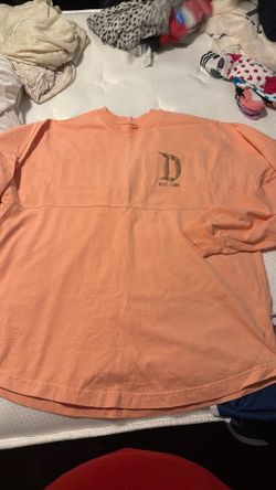 Rose gold size L Disneyland Jersey