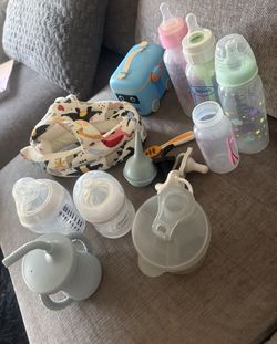 I’m a struggling mom selling kids toys . Everything for $30 or just taking any offer for any toy
