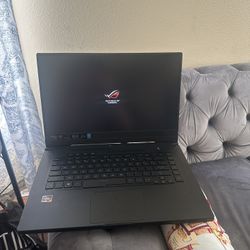 Asus Rog Zephyrus G15 GA502I