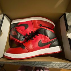 Air Jordan 1 Red 