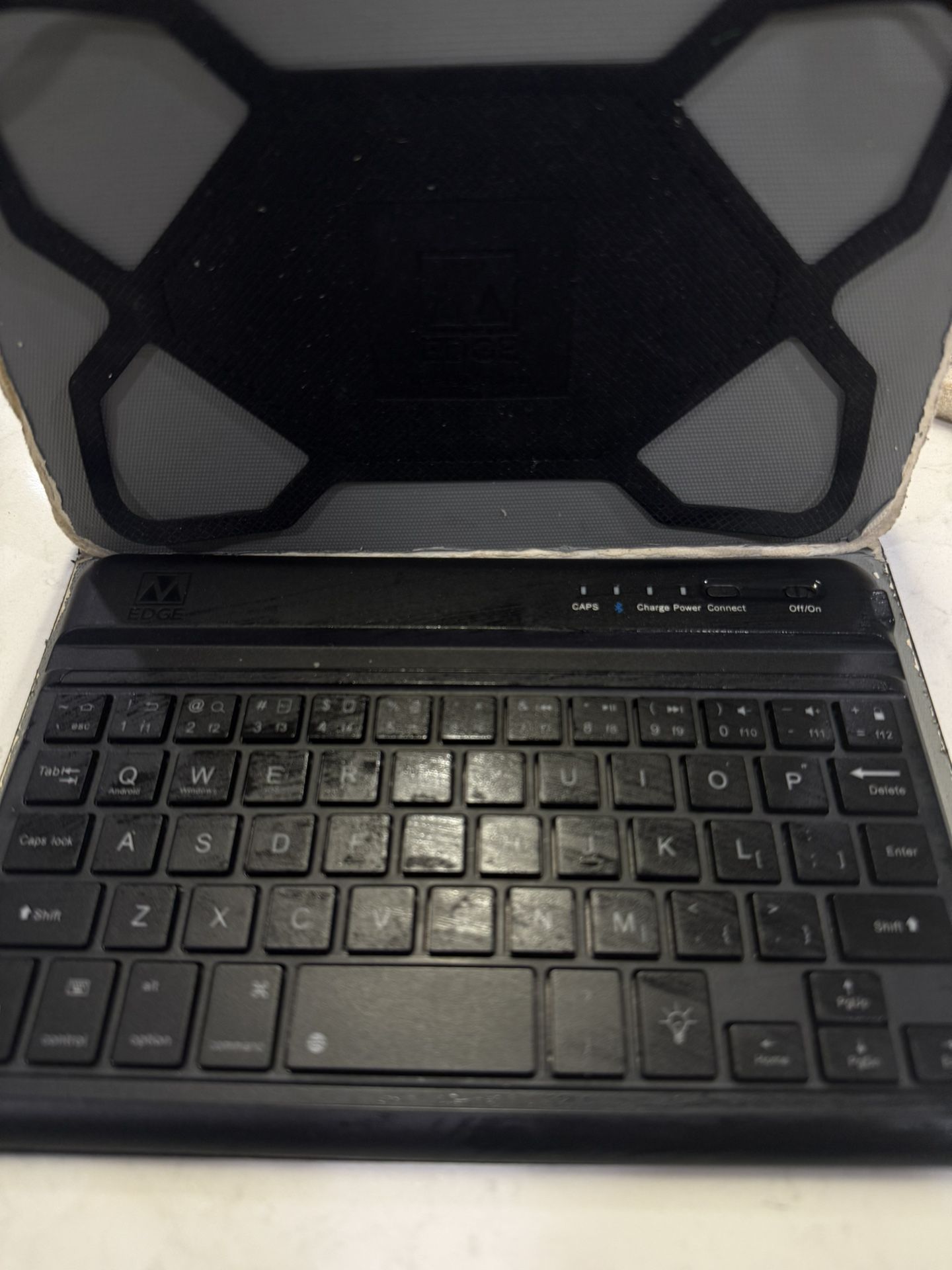 EDGE Bluetooth Keyboard w/ Built-in Rechargeable Battery & Protective Case – Portable, Book-Style Cover