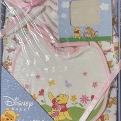 Girls Winnie The Pooh Layette, Girls Body Suits, Baby Shower, Newborn Outfit, Baby Clothes