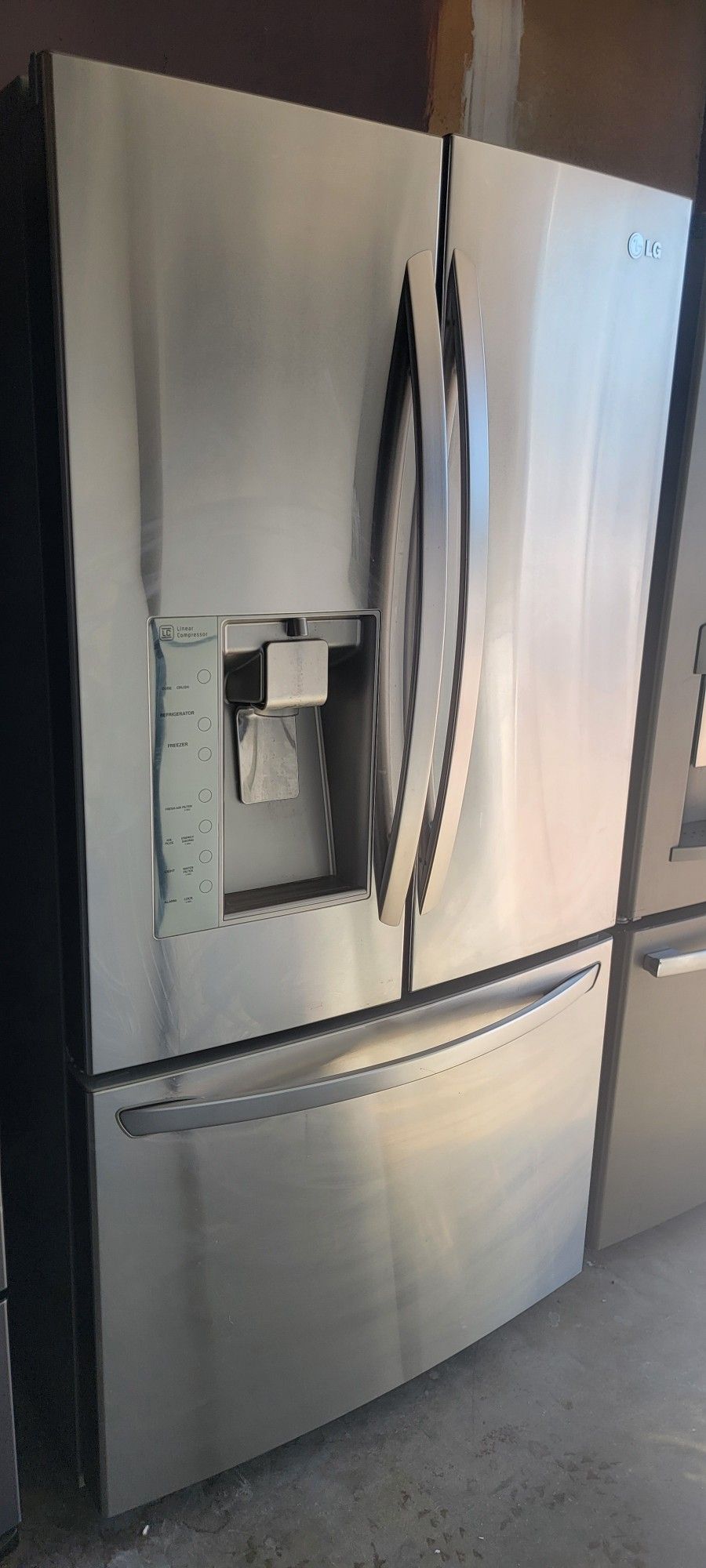 Countherdepth REFRIGERATOR W36H69D28 FIRM PRICE